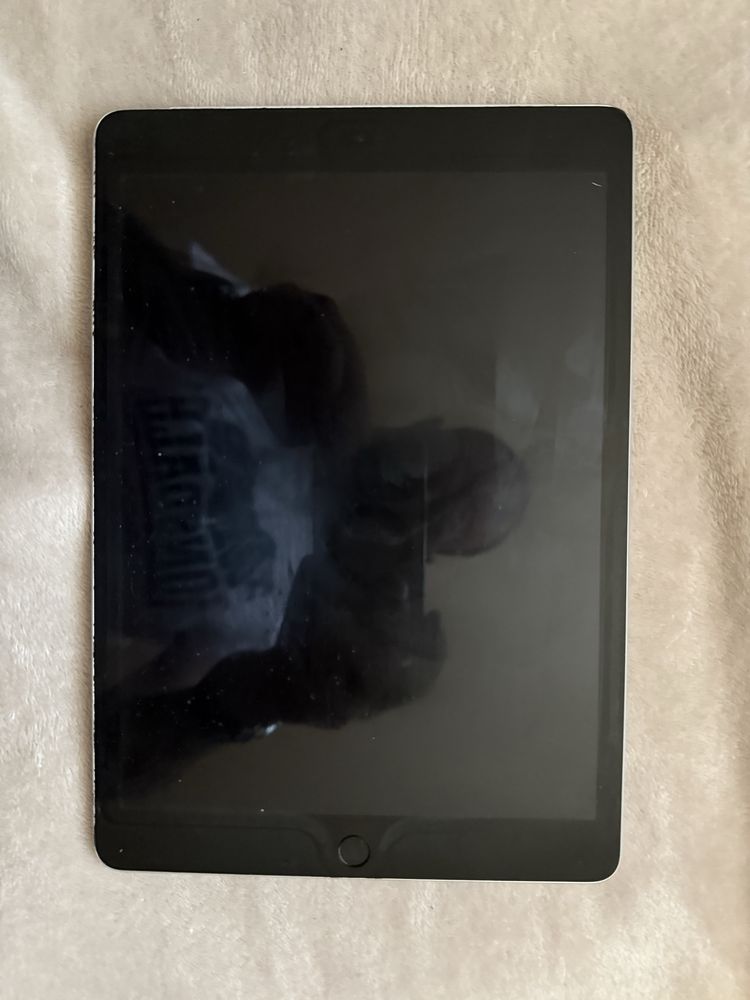 Ipad 8 64g използван