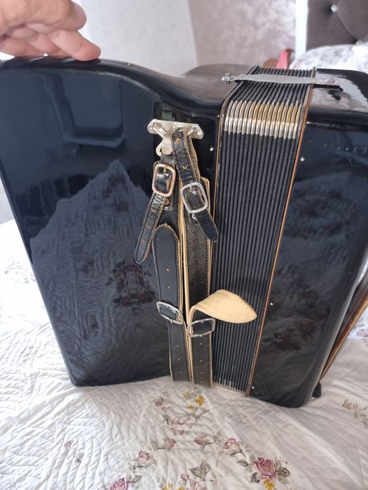 Acordeon Honer 90 basi