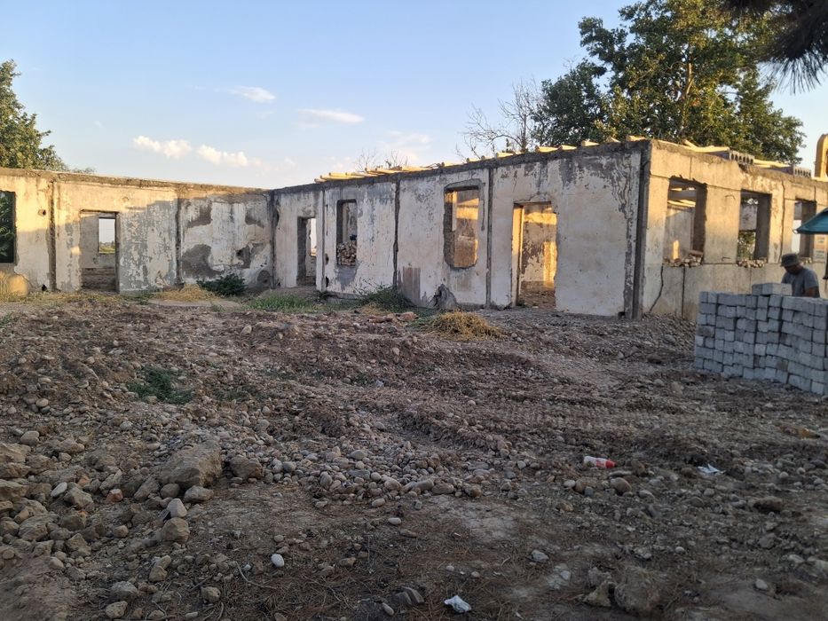 Нежели здание продается ,Нотурар жой