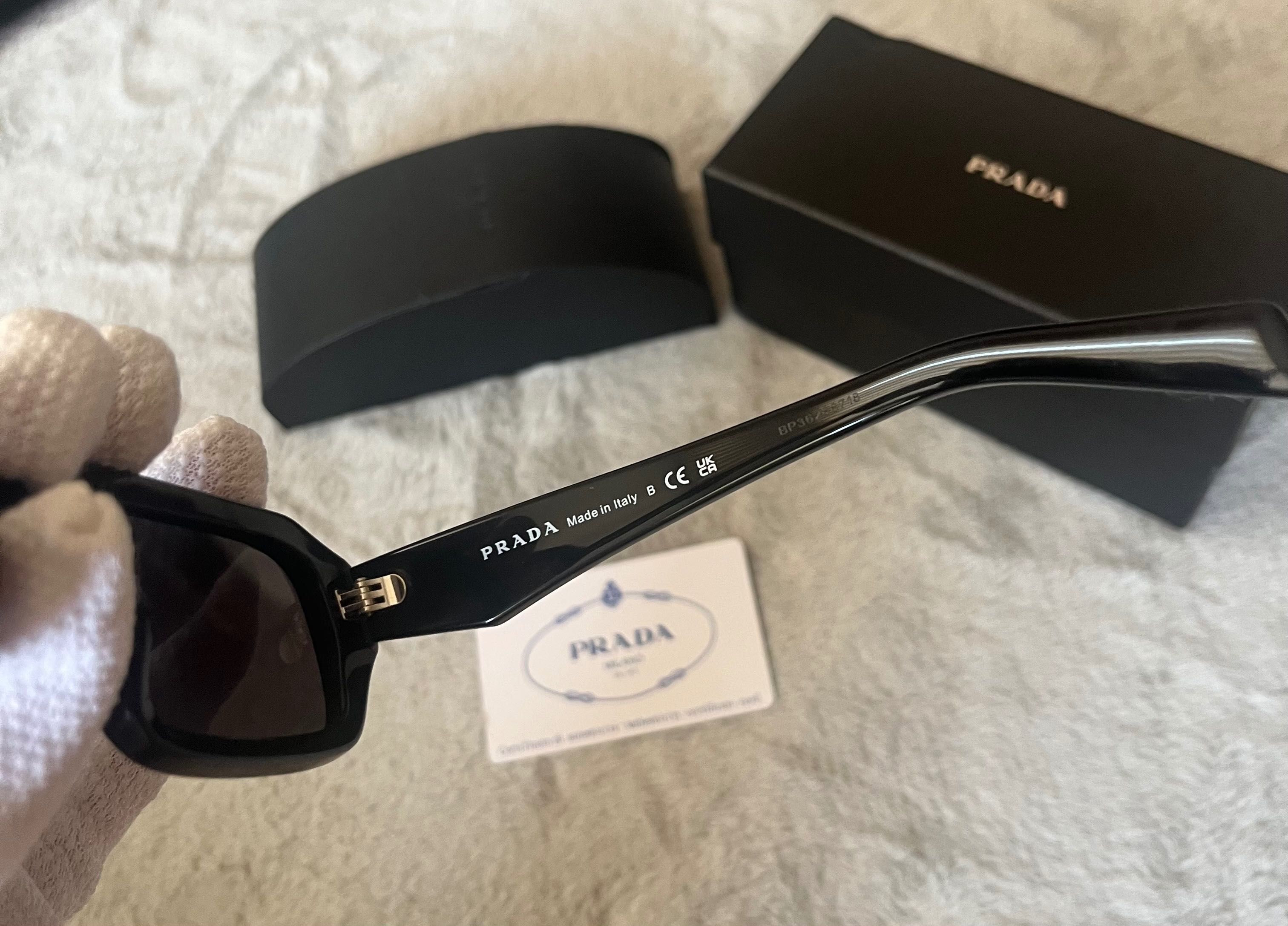 Слънчеви очила Prada