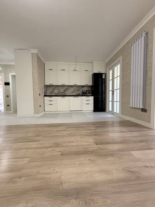 Срочно продаётся 3/2/4 Тузель 1 77 серия