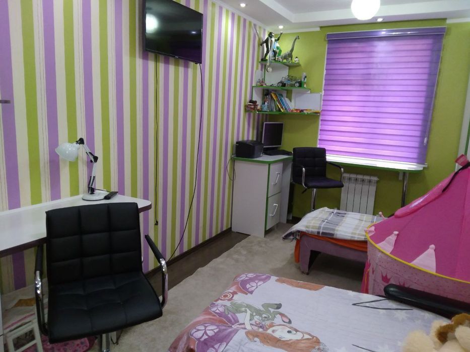 Продаётся 3/3/5
Олмос махалла (58А военный городок)
Мебель и техника о