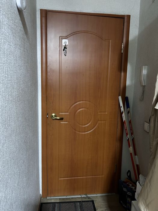 Продам дверьвходная