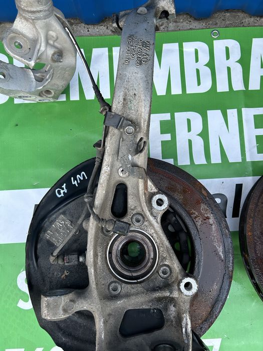 Fuzetă stânga față Audi Q7 4M 3.0 tdi 2018