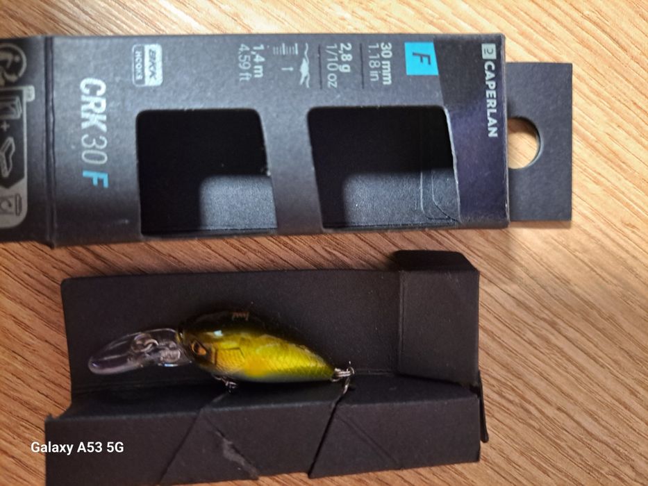 Изкуствени примамки нови.