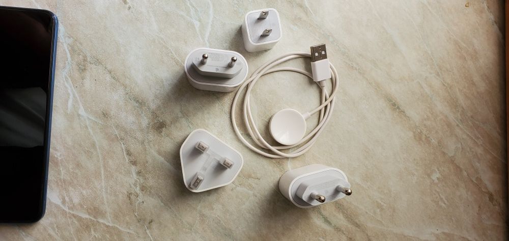 Блок питания для телефона