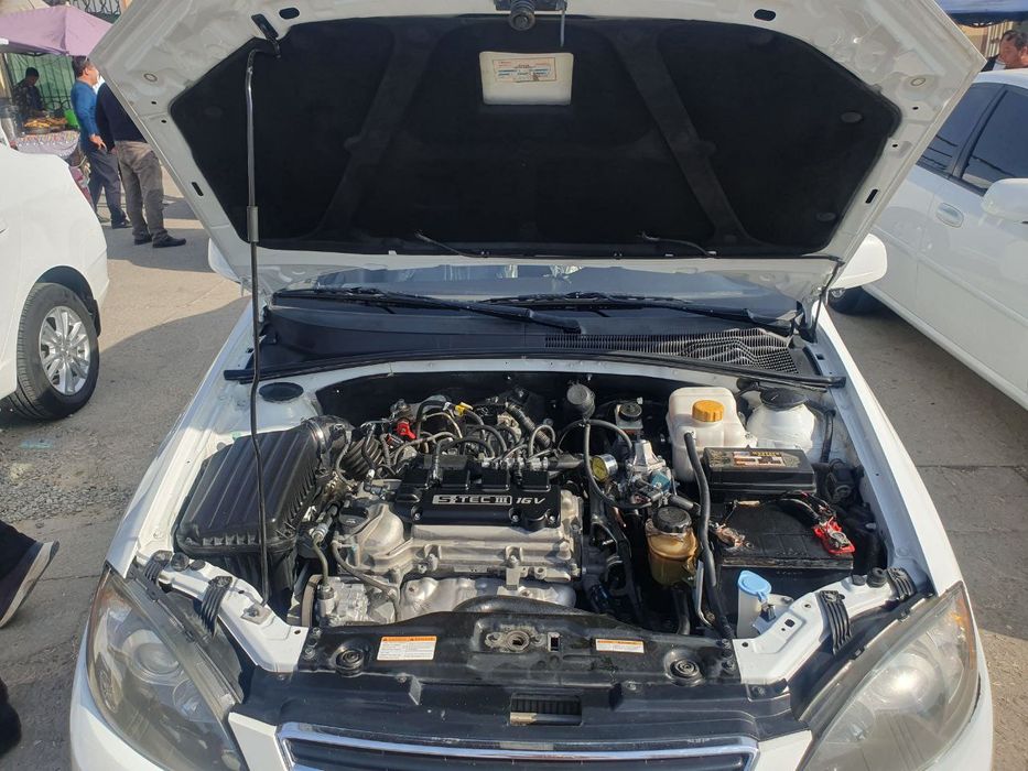 Chevrolet Gentra aftamat