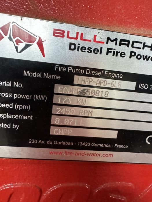 Motor doosan diesel 6 cilindri