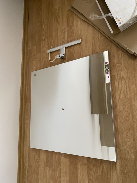 oglinda de baie cu led L 65cm H 60cm