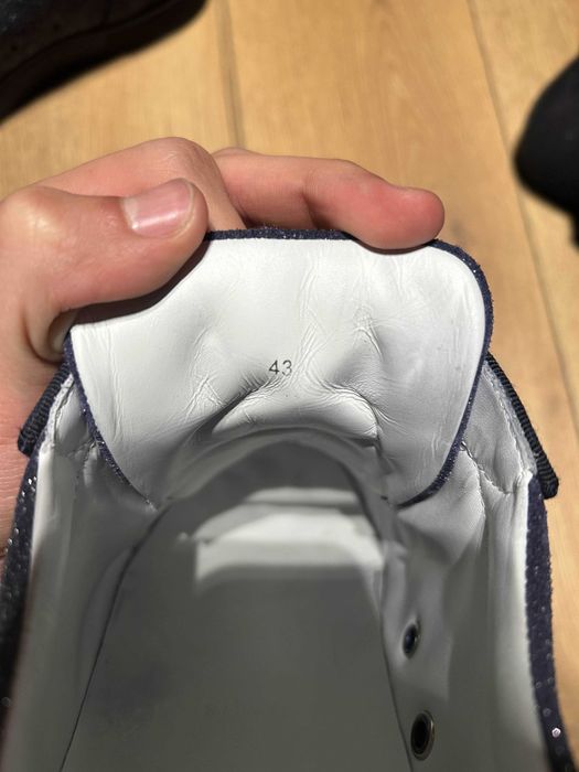 pantofi christian louboutin