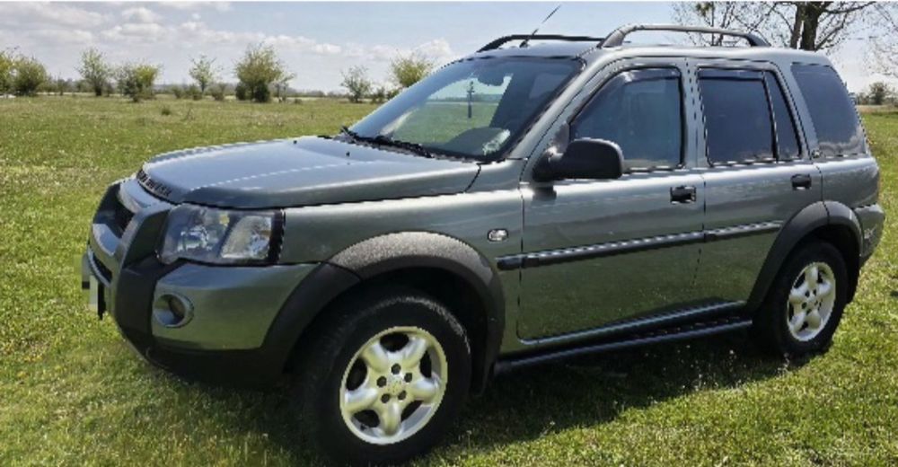 Land Rover Freelander TD4 2005
- Motor BMW
- Cutie automata 
- ITP val