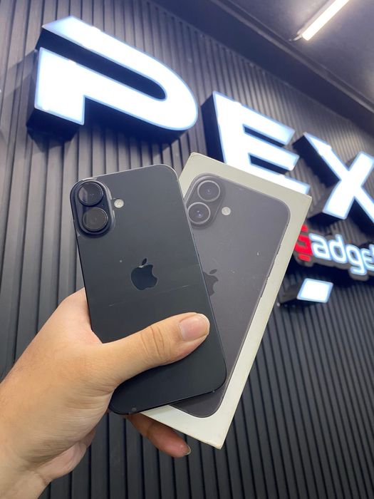 iPhone 16 NOU , 100% Bateria