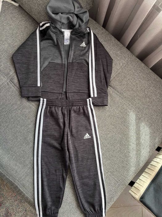 Ватиран комплект 2 броя за момче 104 размер (3-4 год)