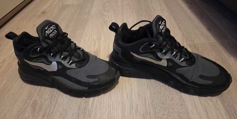 Adidasi Nike Air70 React