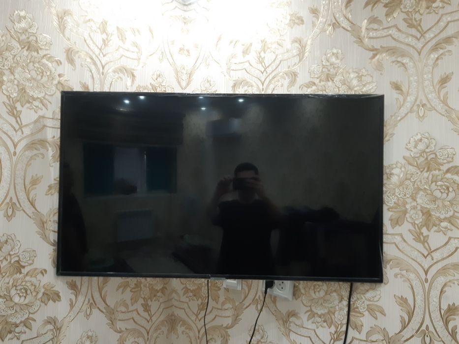 Samsung smart 43 televizior