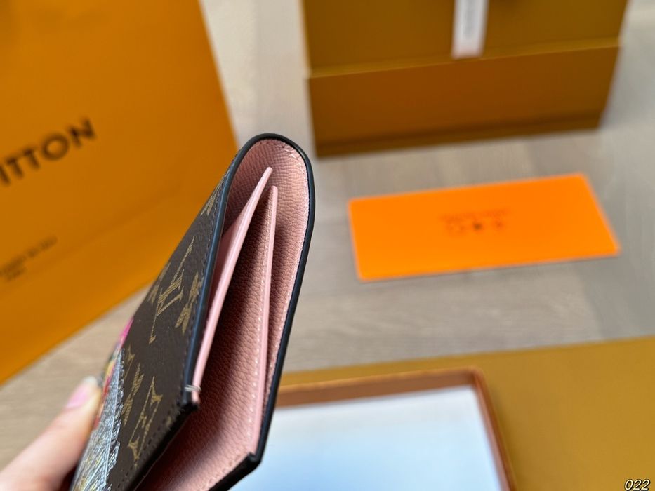 Портфейл Луис Витон