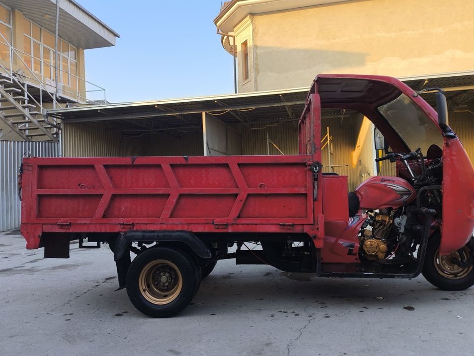 Лочин мото сотилади тез