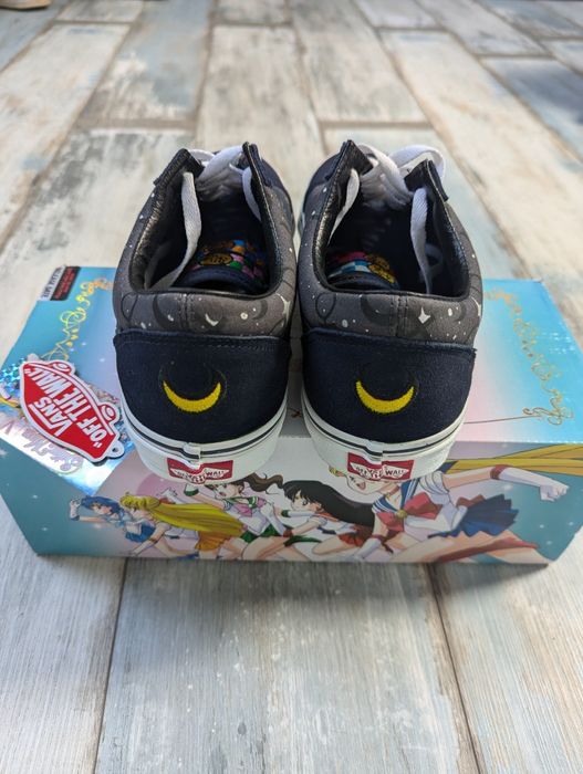 Vans x Sailor Moon ediție limitată