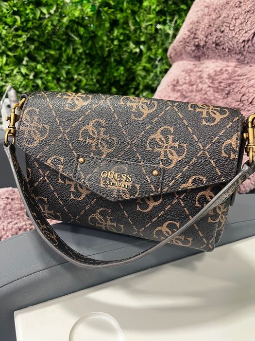 Дамска чанта Guess