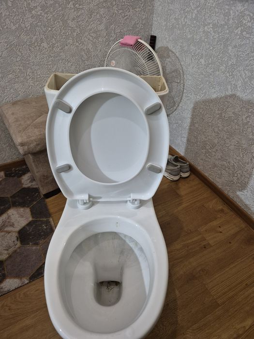 Продаётся унитаз б/у
