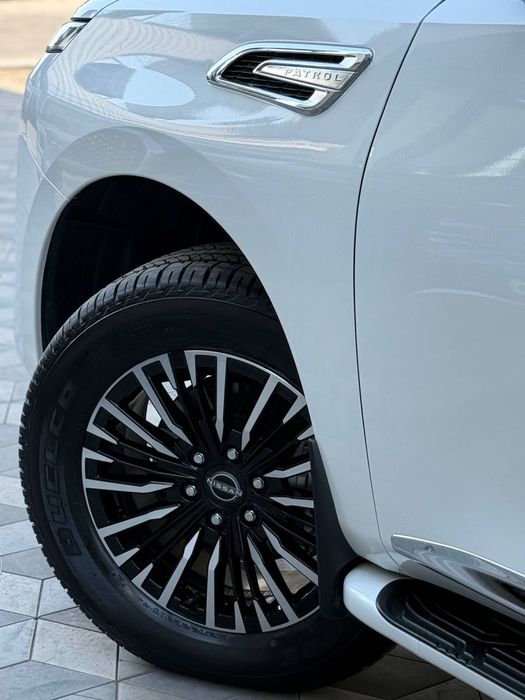 Nissan Patrol SE Platinum City