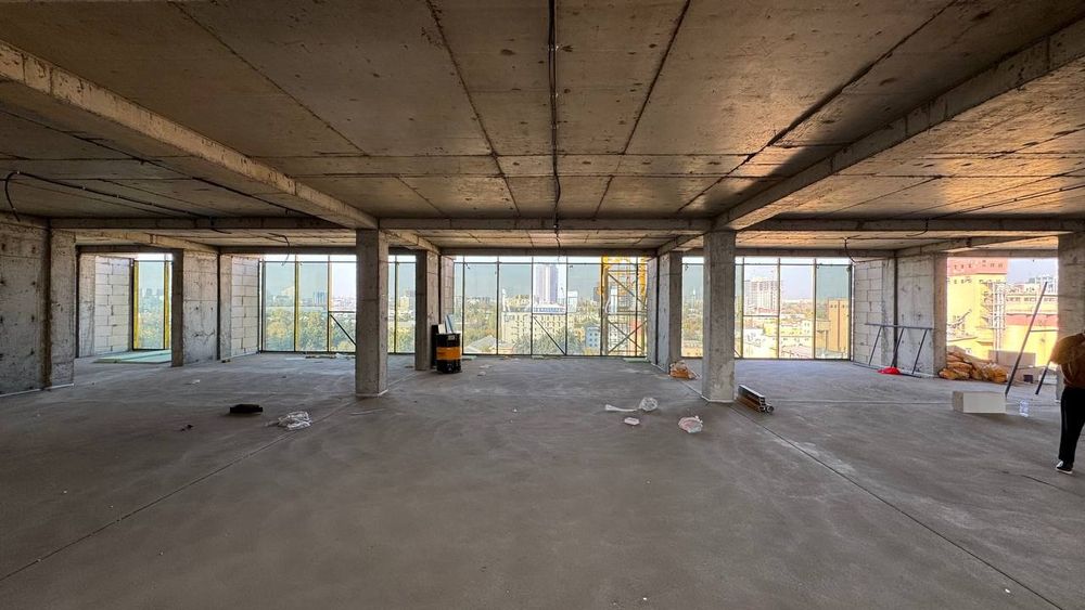 Задаётся офис в аренду на бизнес центре