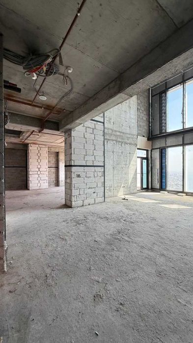 VIP CLASS СРОЧНО ПРОДАЕТСЯ 5и ком квартира ЖК "Nest one"