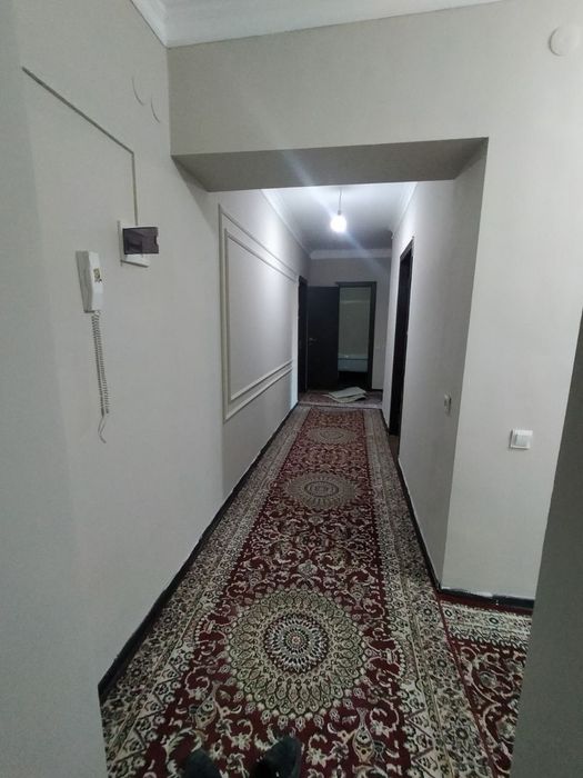 Motrid 2 etaj 3 xonali zudlik bilan sotiladi