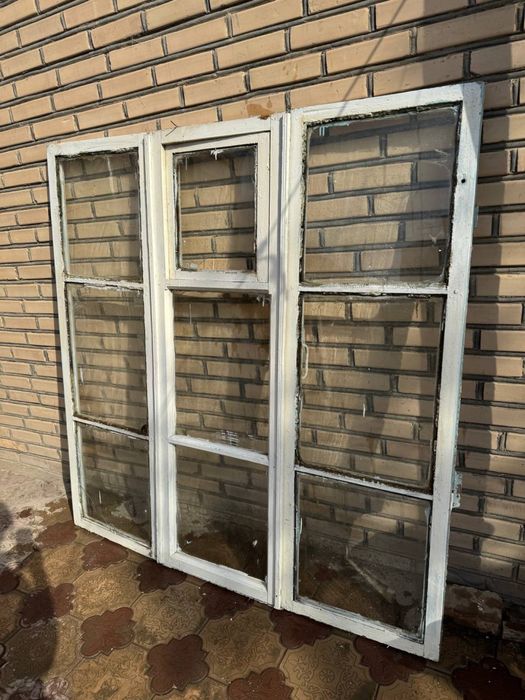 Yog'och eshik va derazalar sotiladi! Arzon!