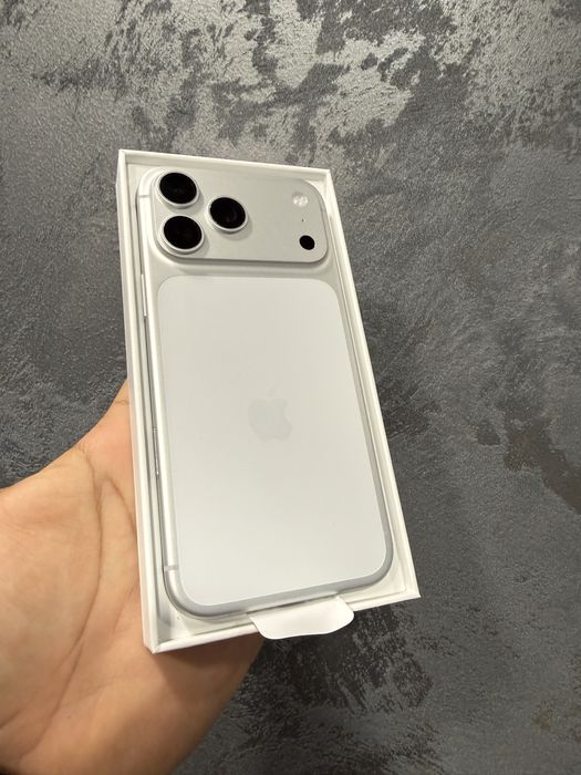 Iphone 17 Pro Max Neactivat Amanet SZ Non Stop