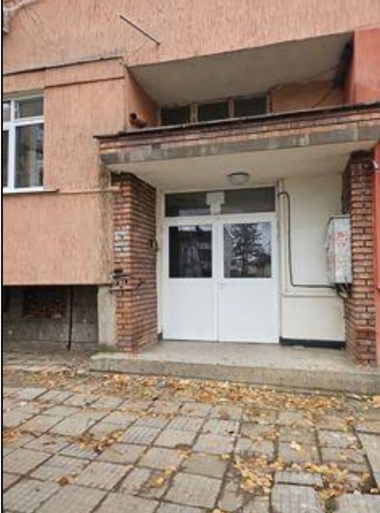 Продава се Двустаен апартамент в Враца, Център - 59 кв.м за 1295 €/кв.м - Снимка #10