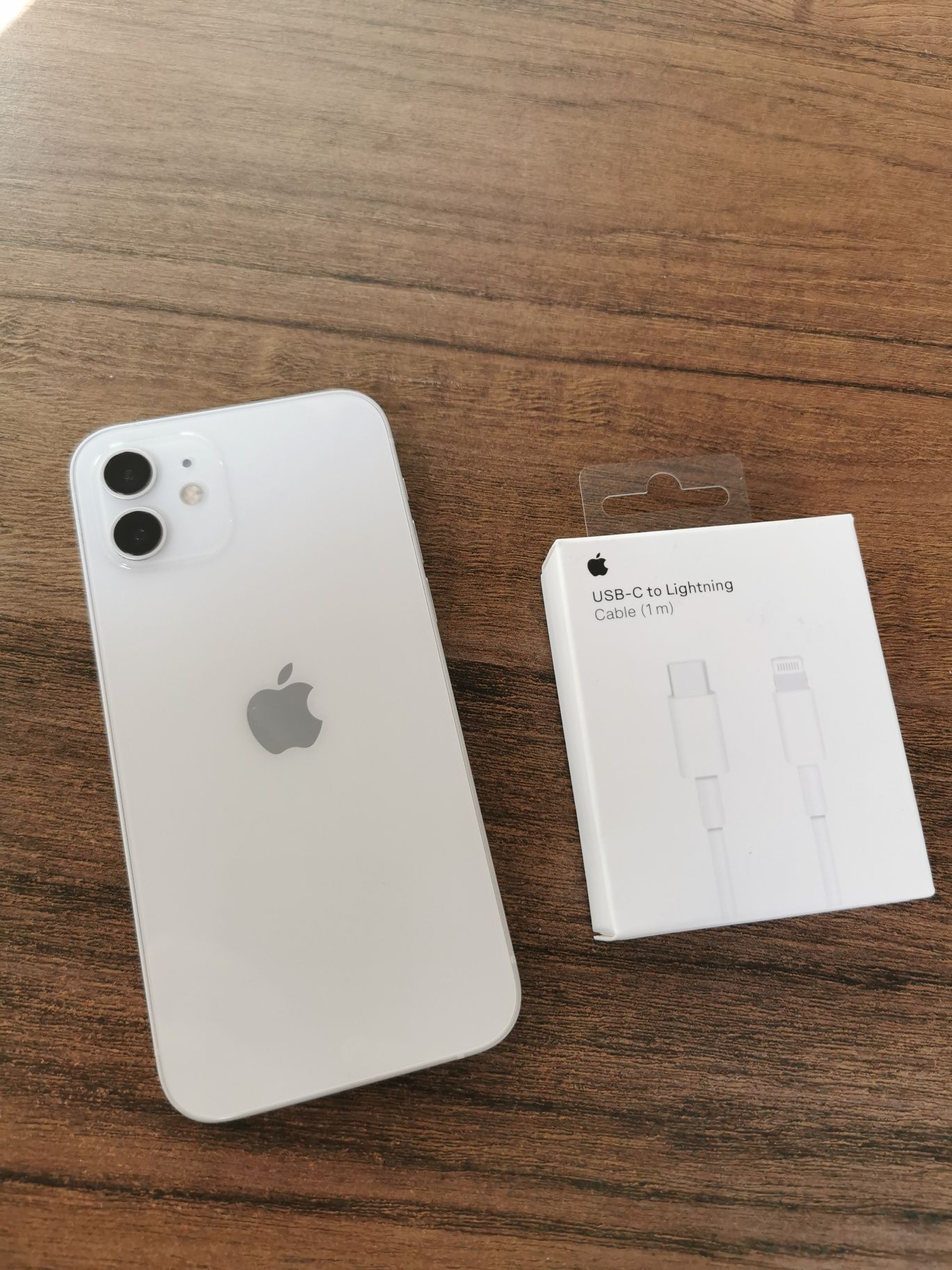 IPhone 12 white 128gb