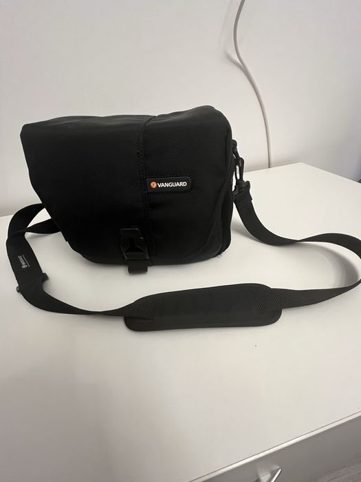 Cameră Profesională Sony Alpha 5100