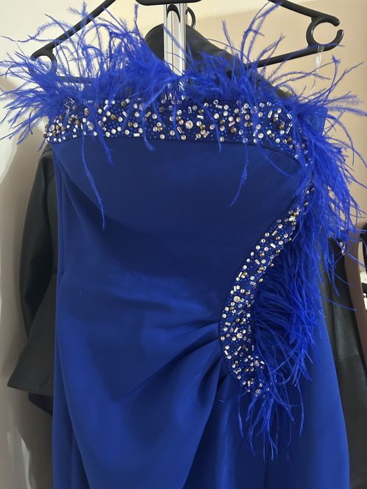 Rochie cu pene naturale