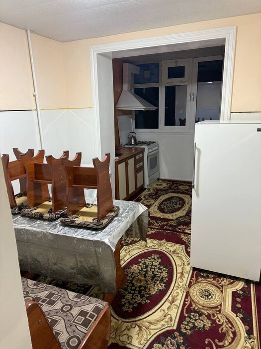 Гулливер томонда жойлашган 3 хонали квартира ижарага берилади