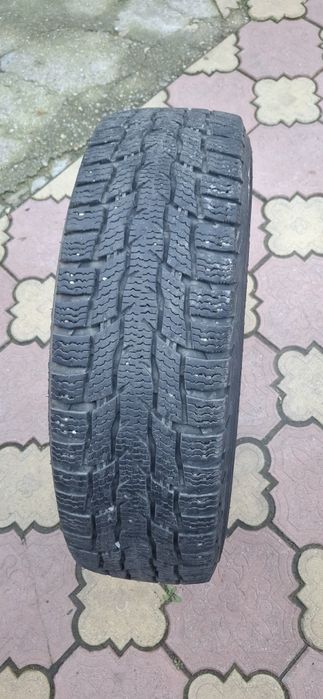 Vand 4 bucati anvelope C-uri