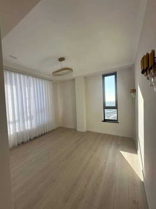 2-комнатная квартира в жк Prestige Gardens Шота Руставели;