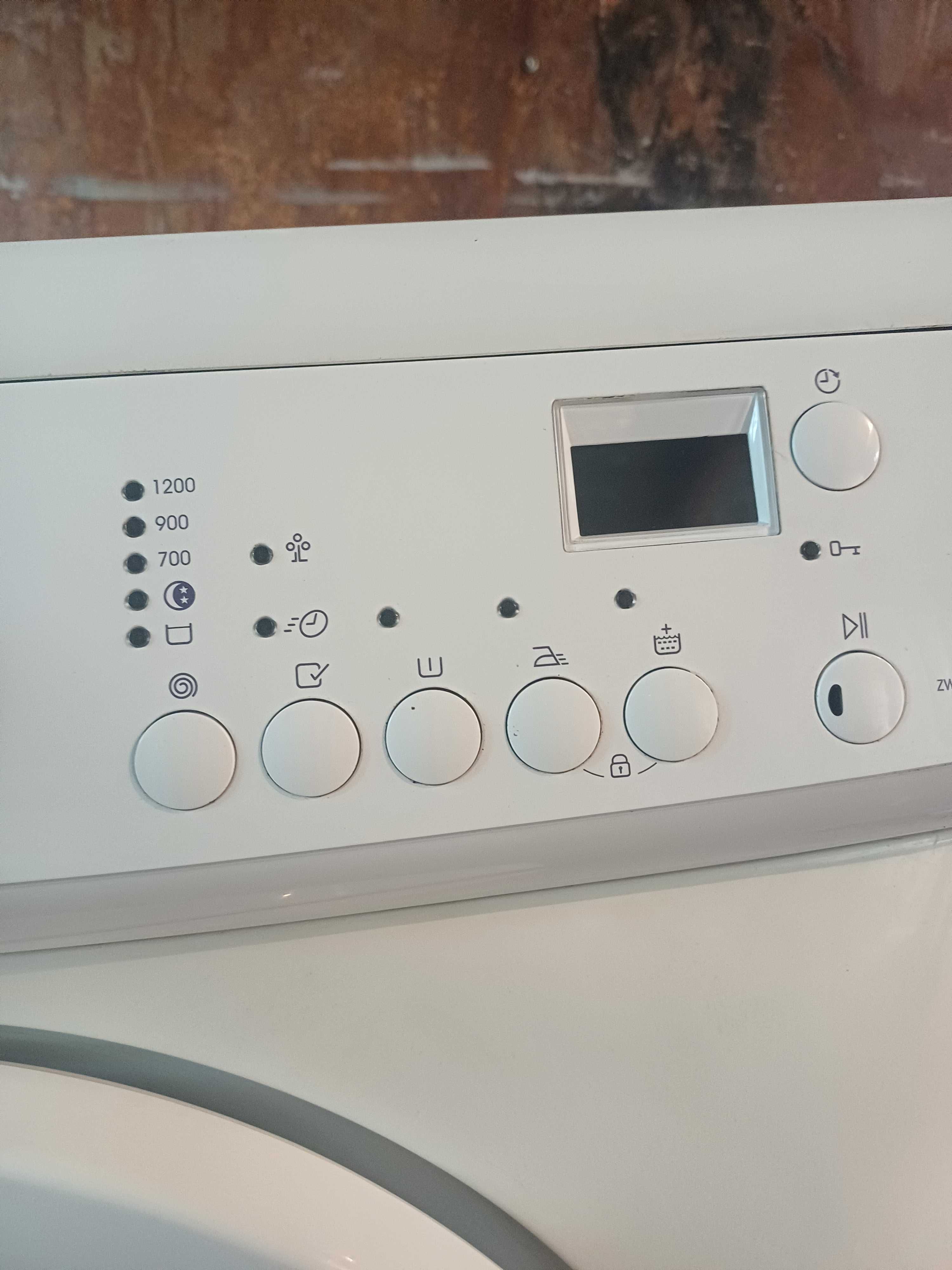 Автоматична пералня ZANUSSI ZEH 6125