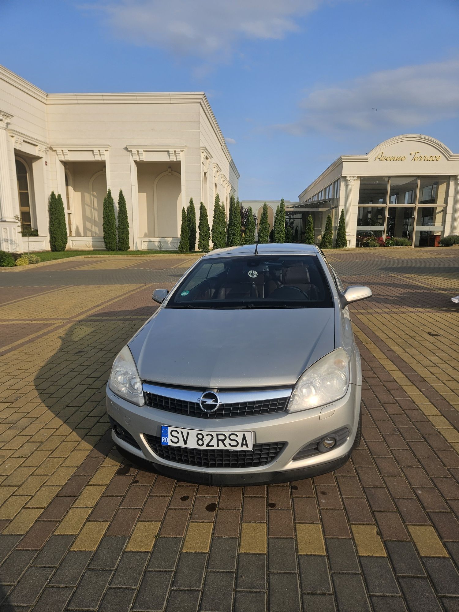 Opel astra h twintop