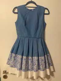 Синя рокля с цветя размер S