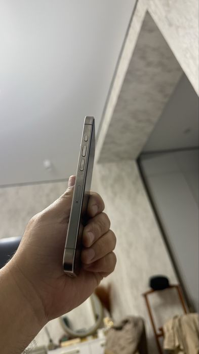 Iphone 15 pro 256 90 %