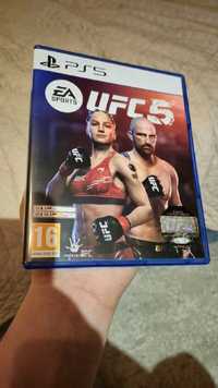 Продам UFC 5 PS5