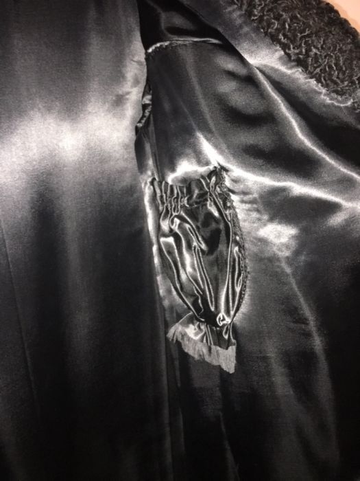 Haina dama blana astrahan mărimea 50 - 52