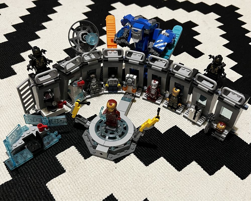 Lego Marvel Sala Armuri