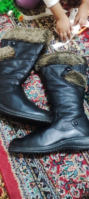 Кожаные сапоги женские