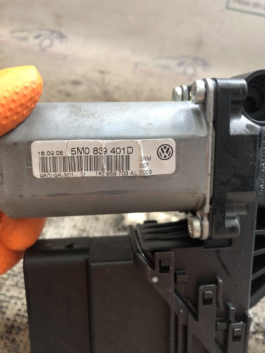 motoras macara stanga spate volkswagen golf 6 plus  2018