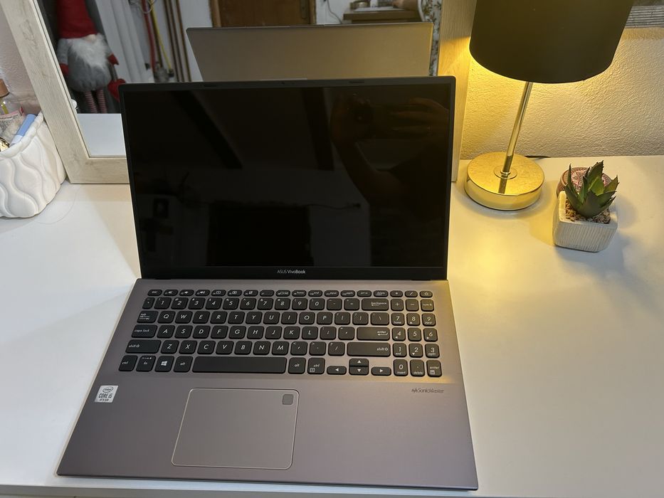 Vand laptop asus vivobook cu touchscreen functional