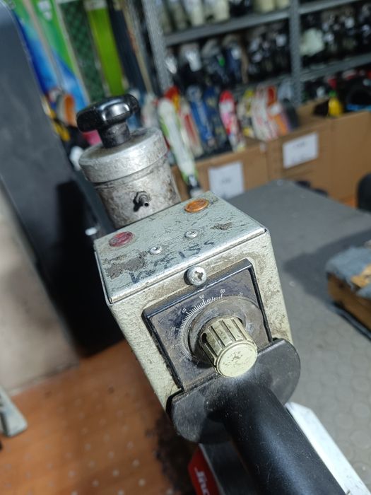 Машина за запълване на ски 2 броя за 150 лв.