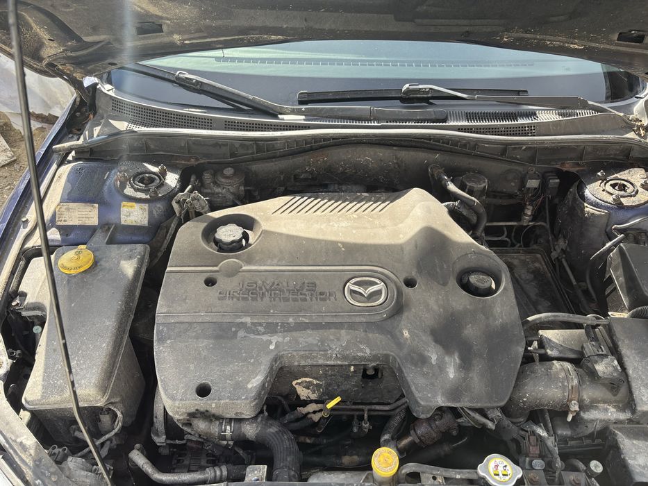 Vand Mazda 6 an 2004  2.0 litri 136 cp