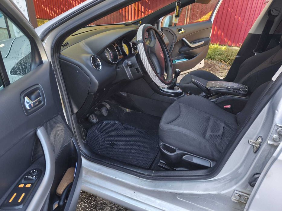 VÎND Peugeot 308
